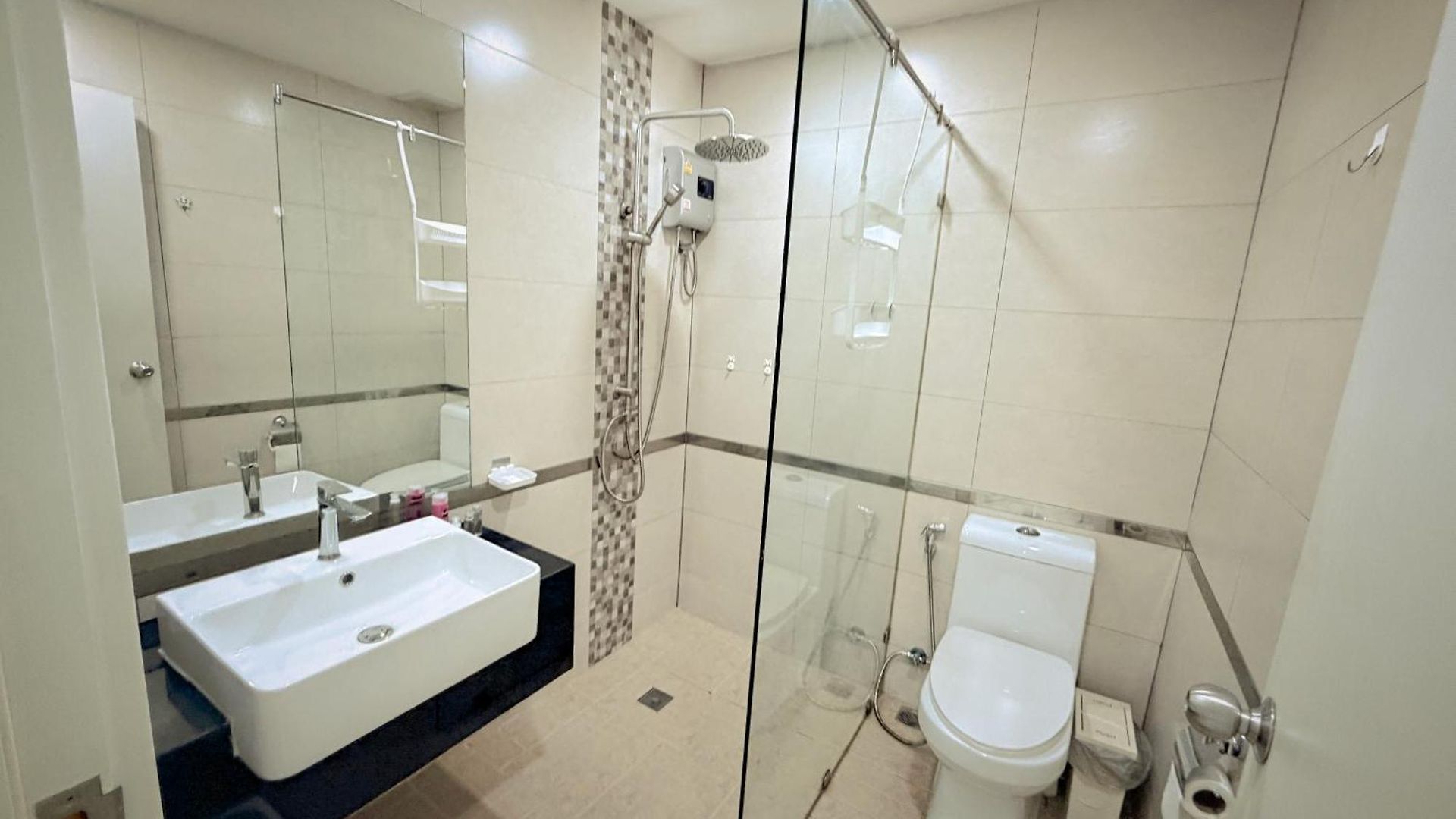 Cozy 2br Rooftop Swimming Pool Pratumnak Apartment *