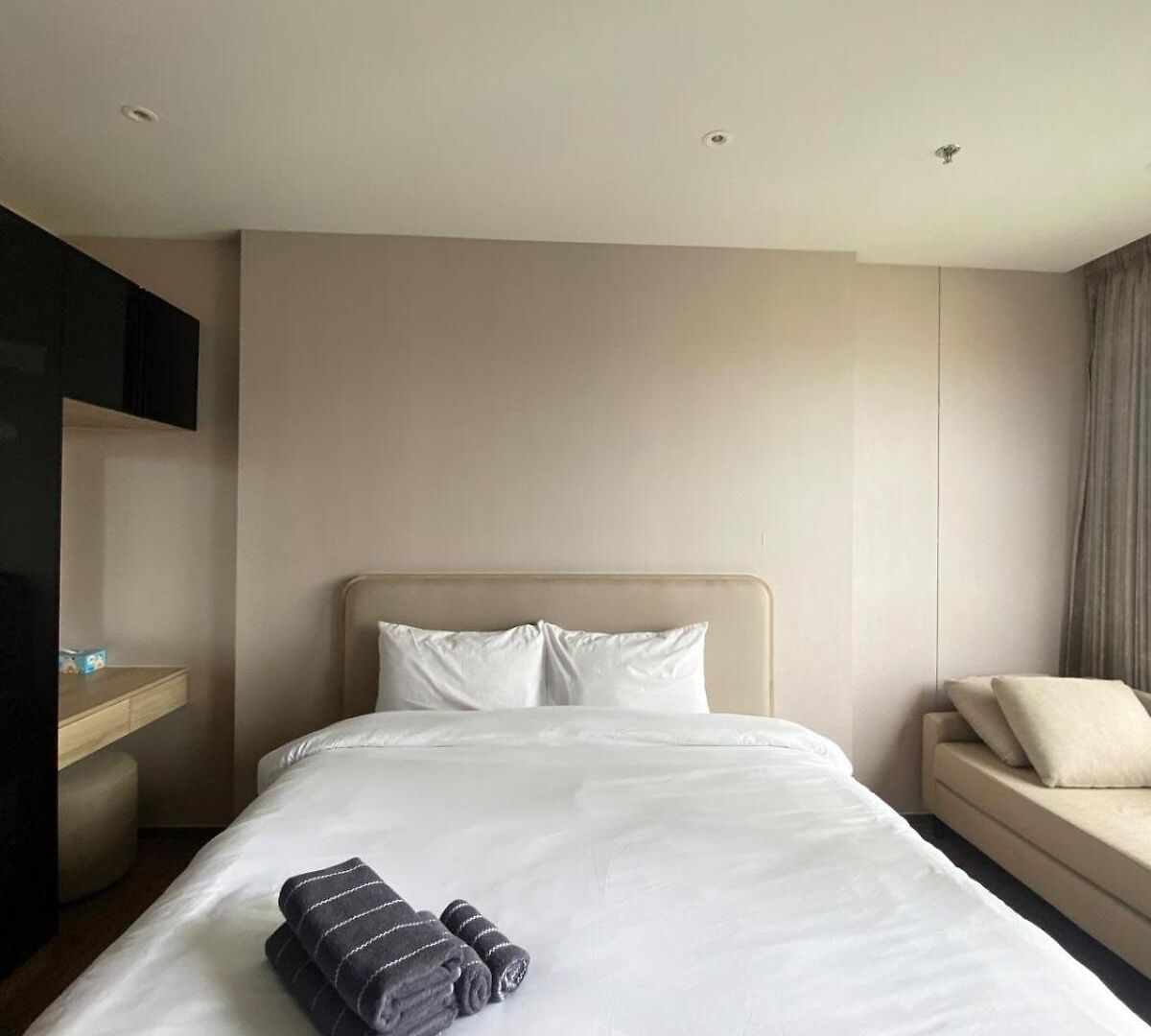 Comfort In Panorama Sky View *