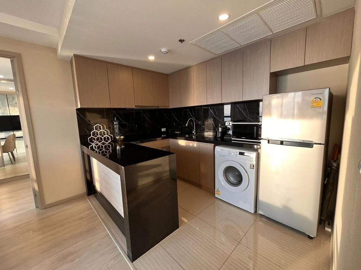 Luxury 2br Sea View Unit I 35th Floor Rare Unit *