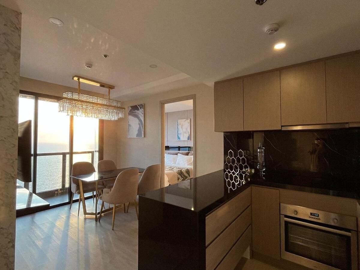 Apartment Luxury 2br Sea View Unit I 35th Floor Rare Unit Pattaya