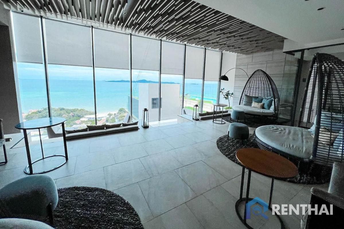 High End Large Sea View