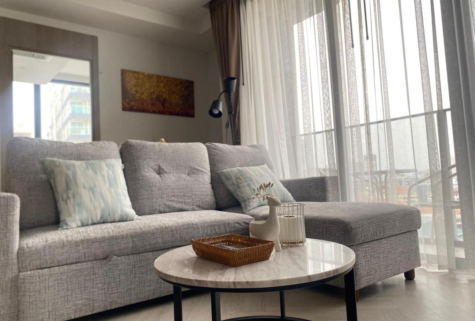 2 Bed Luxury - Front Pattaya