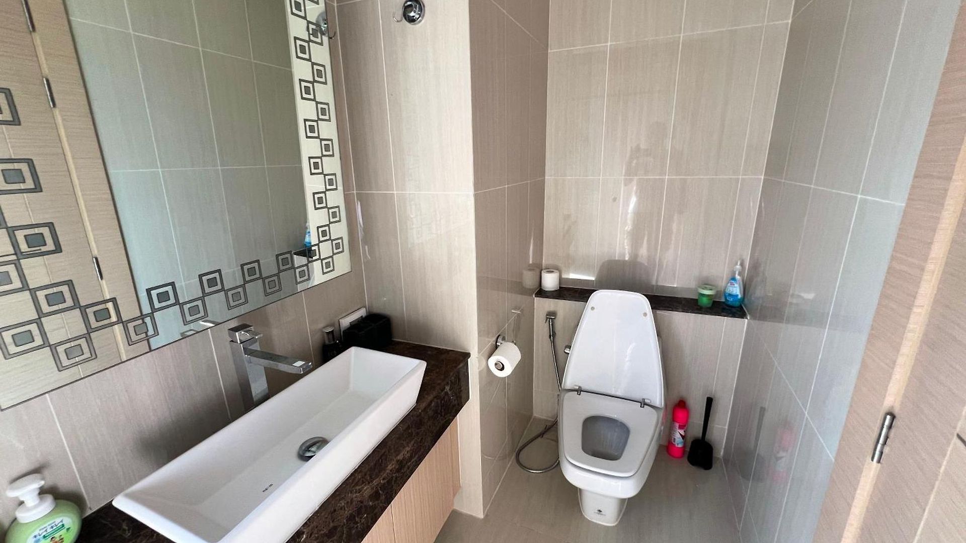 The Palm Wongamat 2br Beachfront 34th Floor Panoramic Sea View