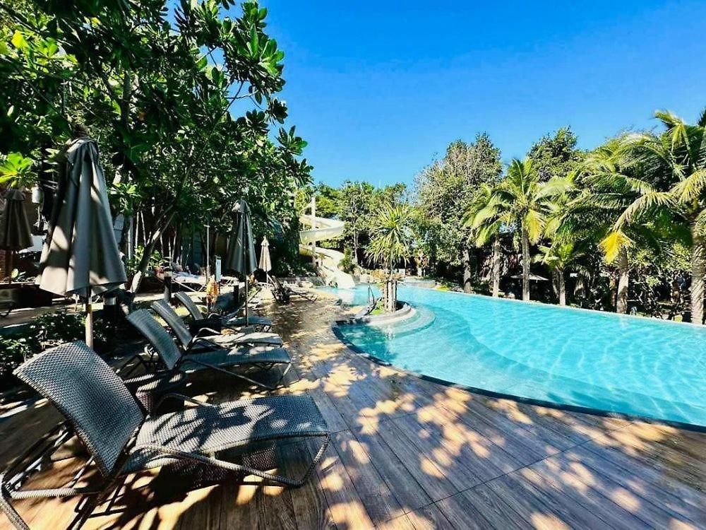 Unixx 2 Bedroom Sea View *