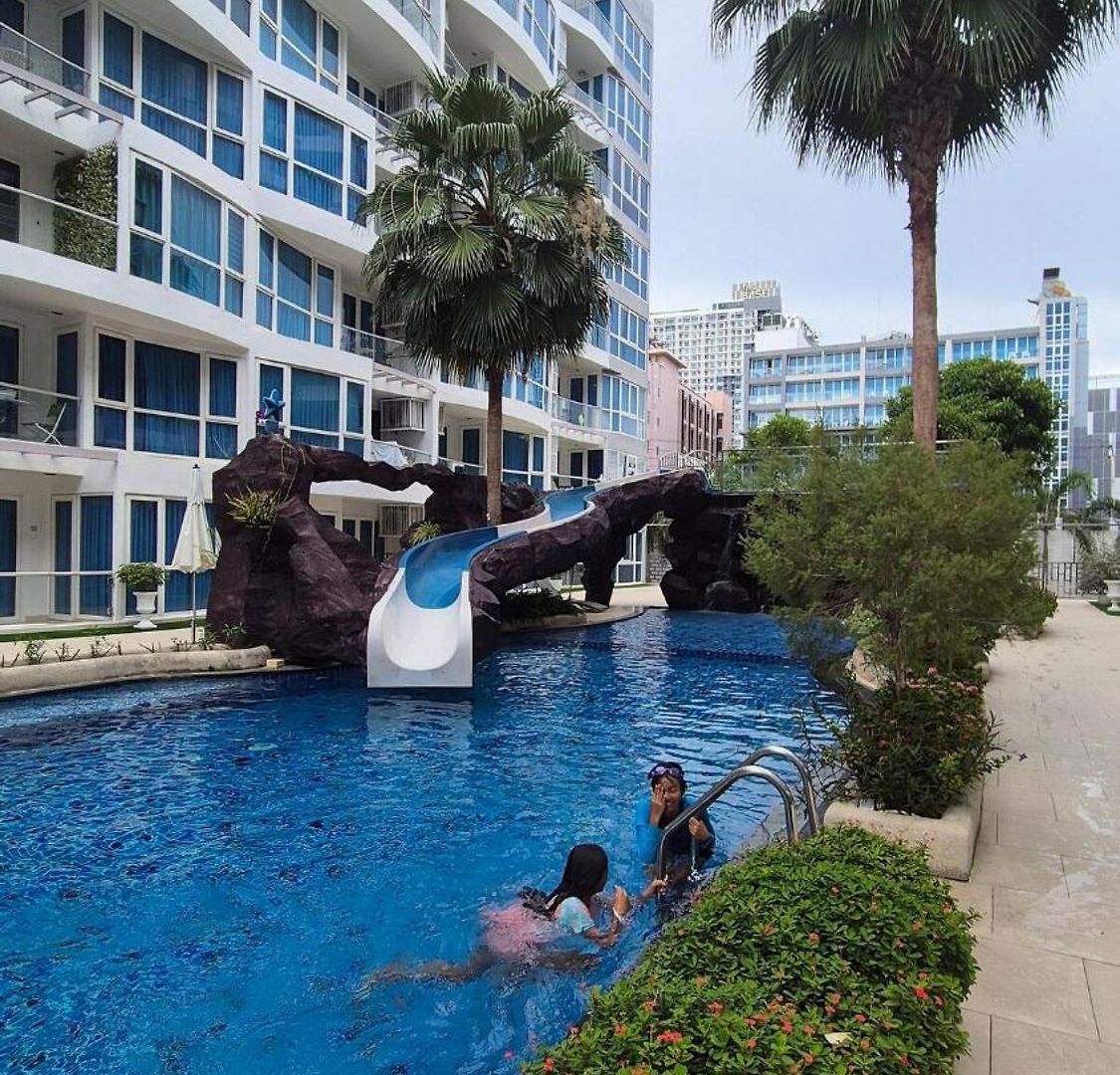 Grand Avenue D512 อพาร์ทเม้น