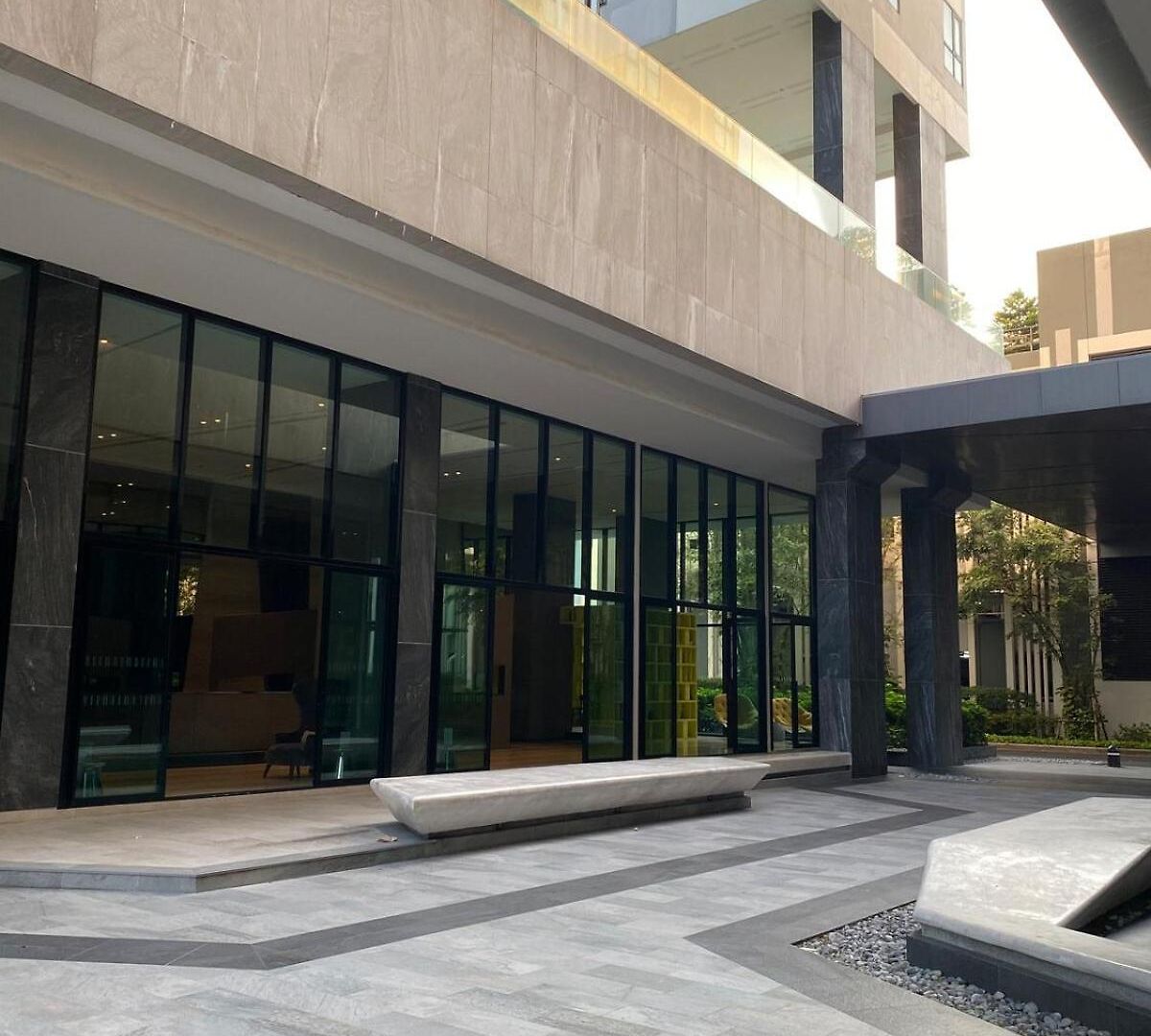 The Base - In Middle Town Apartment Pattaya
