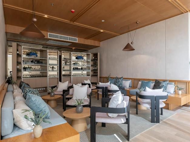 Ultra-luxury Sea View At Arom อพาร์ทเม้น Pattaya
