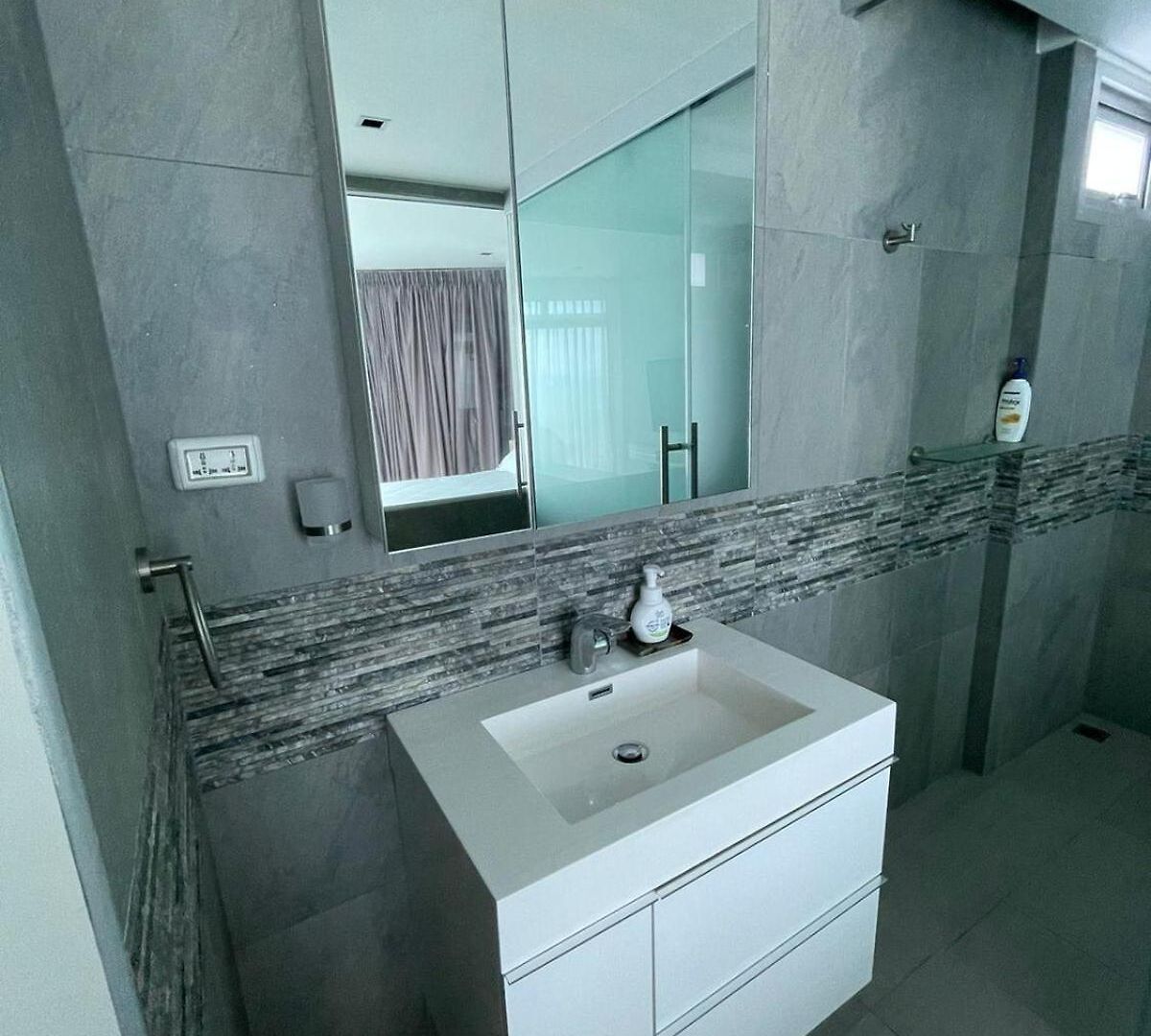 Sands Luxury One Bedroom 53m2