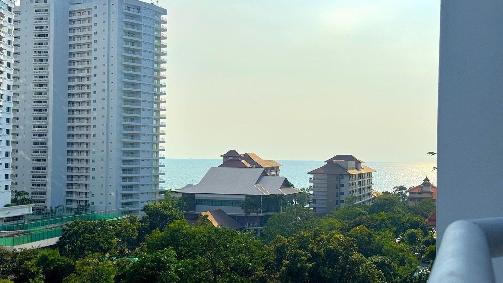 Sea View With Large Balcony At View Talay 5d อพาร์ทเม้น