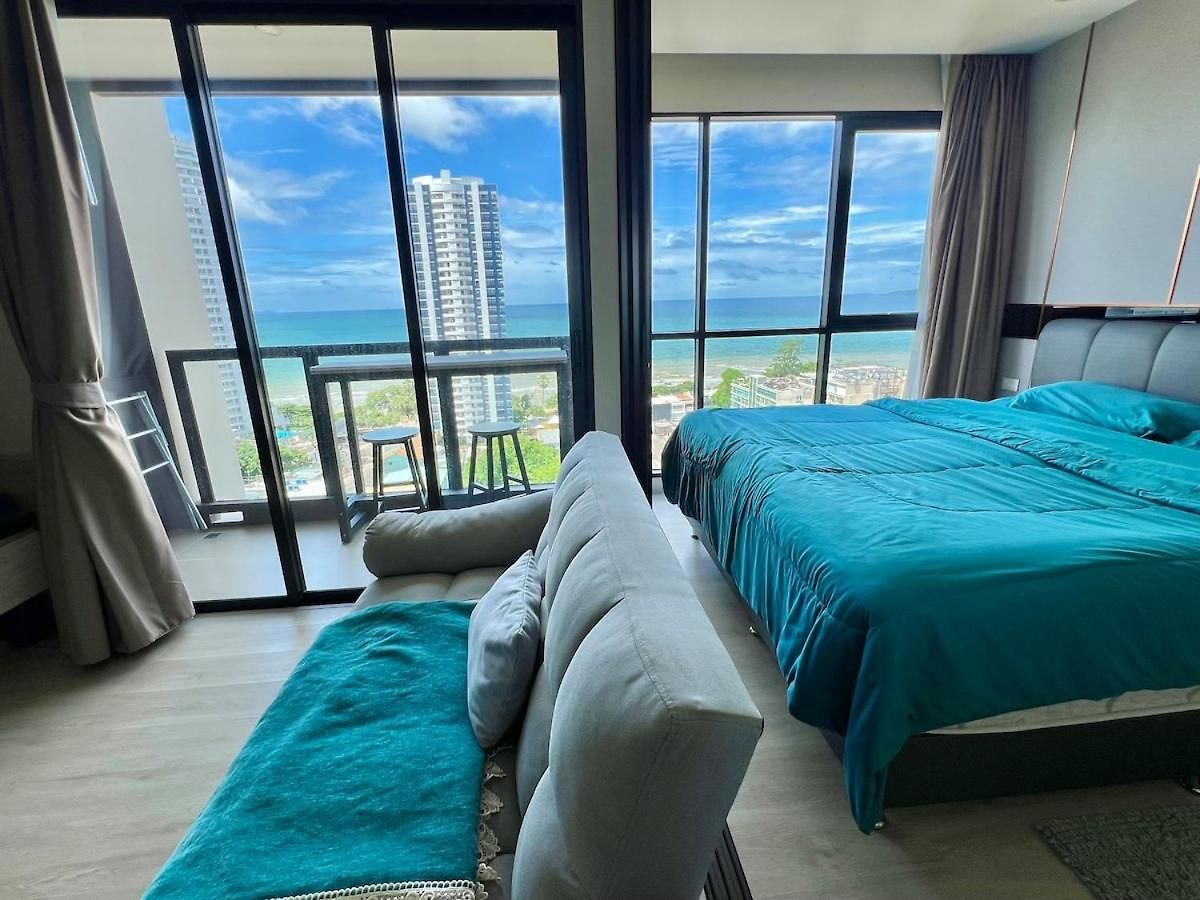 Panorn Sales Office Ocean View Be Made Into Two Bedrooms Apartment *