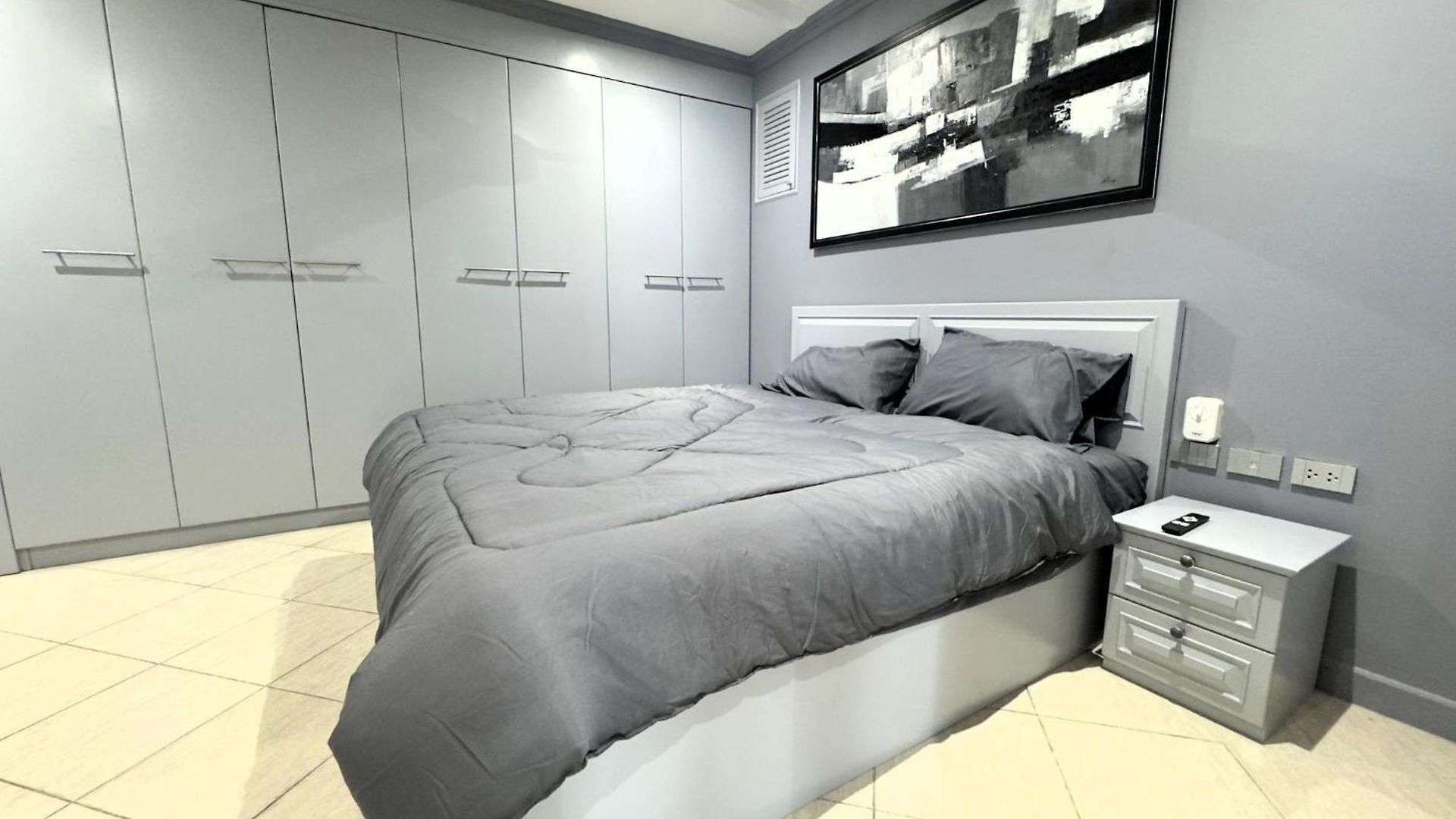 Apartment Spacious 2-bedroom Pool-view - Executive 2, Pratumnak *
