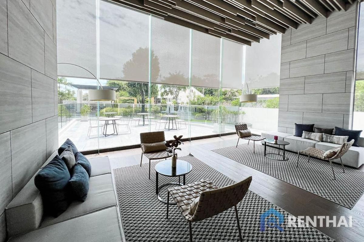 Floor With Amazing Sea View