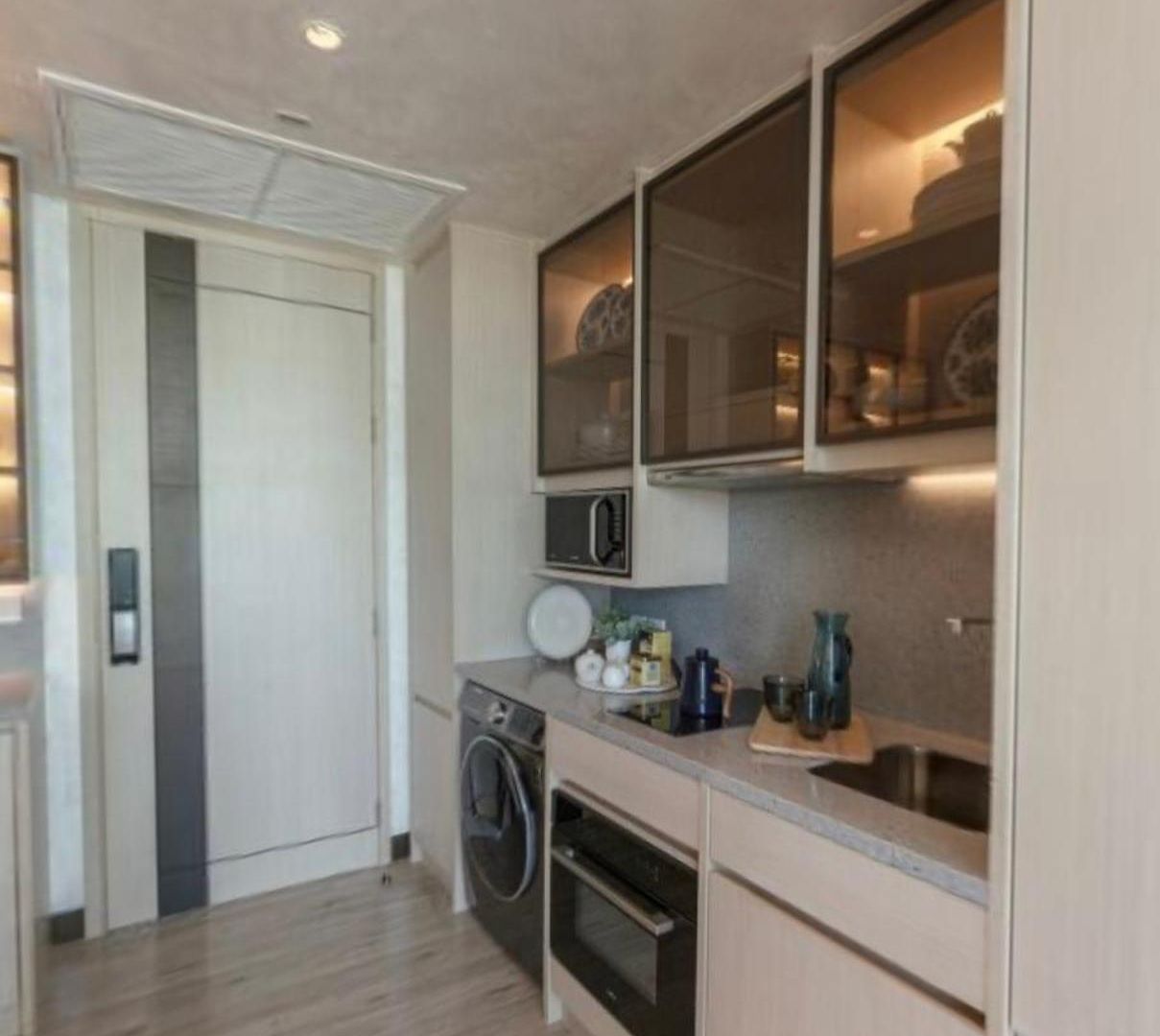 Ultra-luxury Sea View At Arom อพาร์ทเม้น