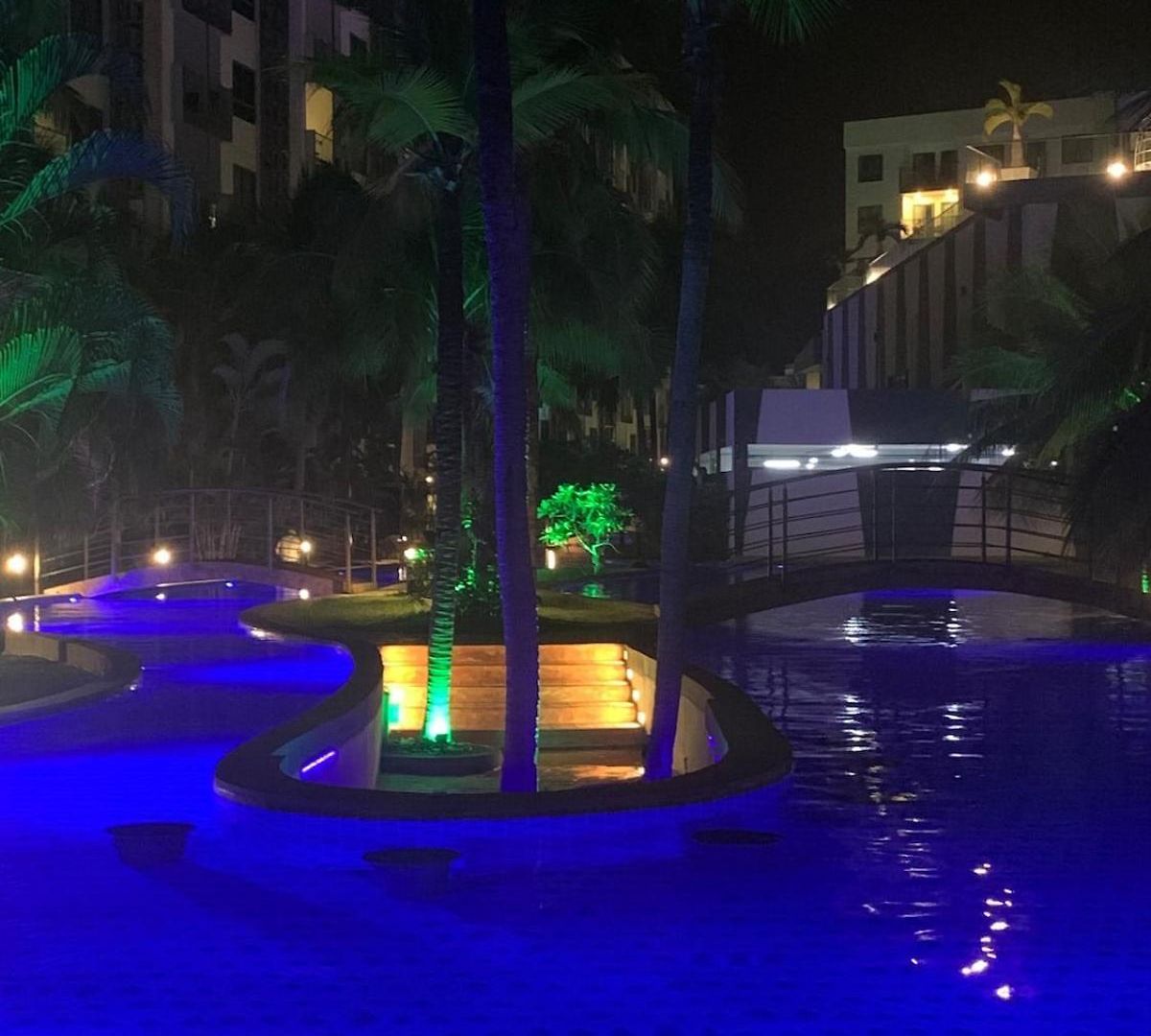 E01 Arcadia Boutique 2-bedroom Apartment, Big Tv, Netflix, Washer & Dryer * Pattaya