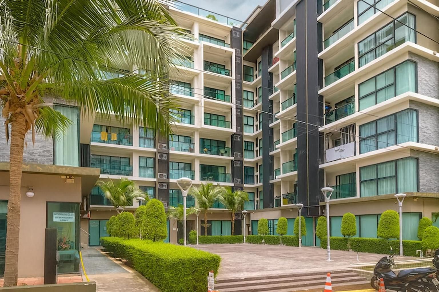 Cozy 2br Rooftop Swimming Pool Pratumnak Pattaya