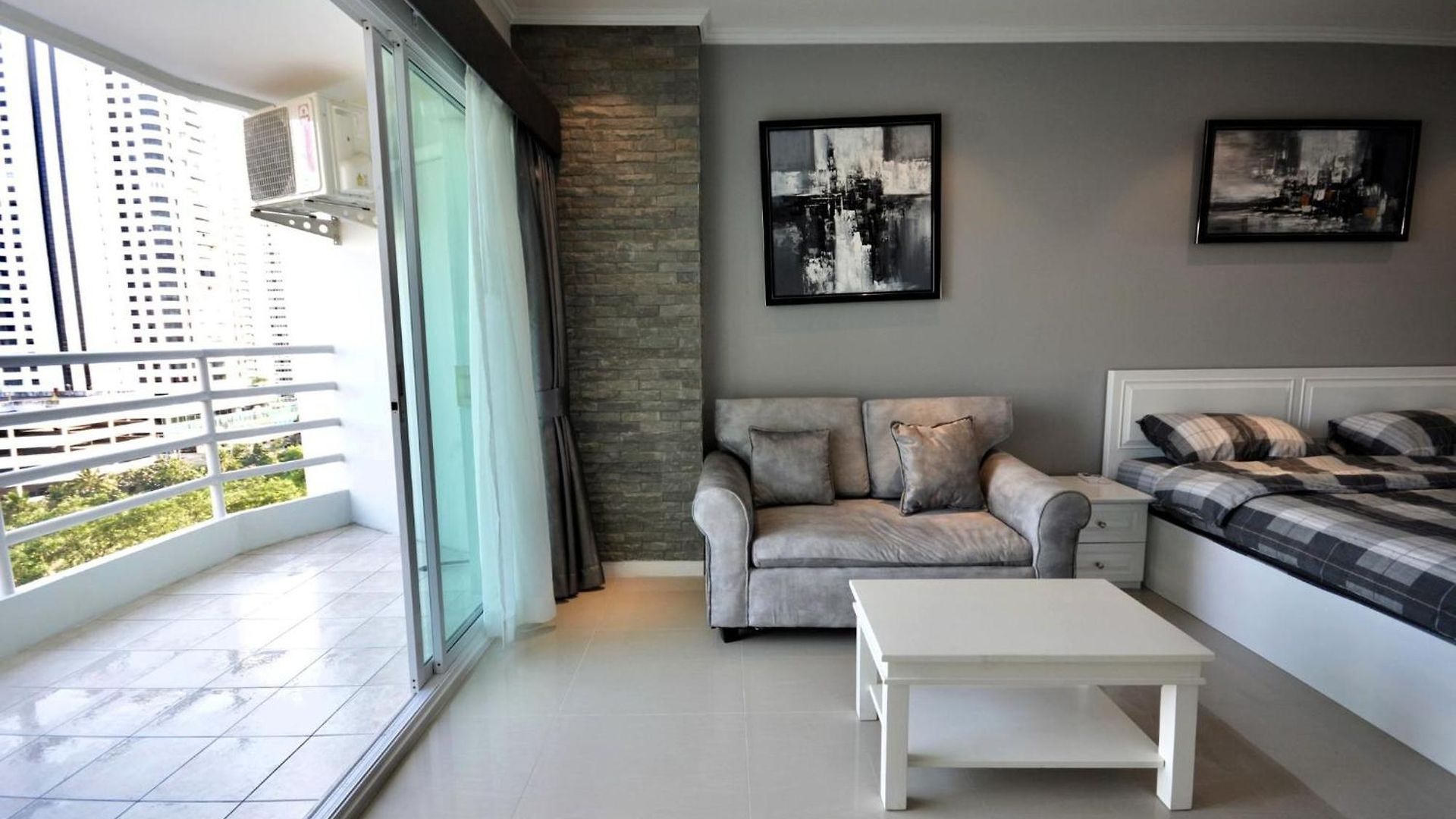 Sea View At View Talay 5d With Large Balcony *
