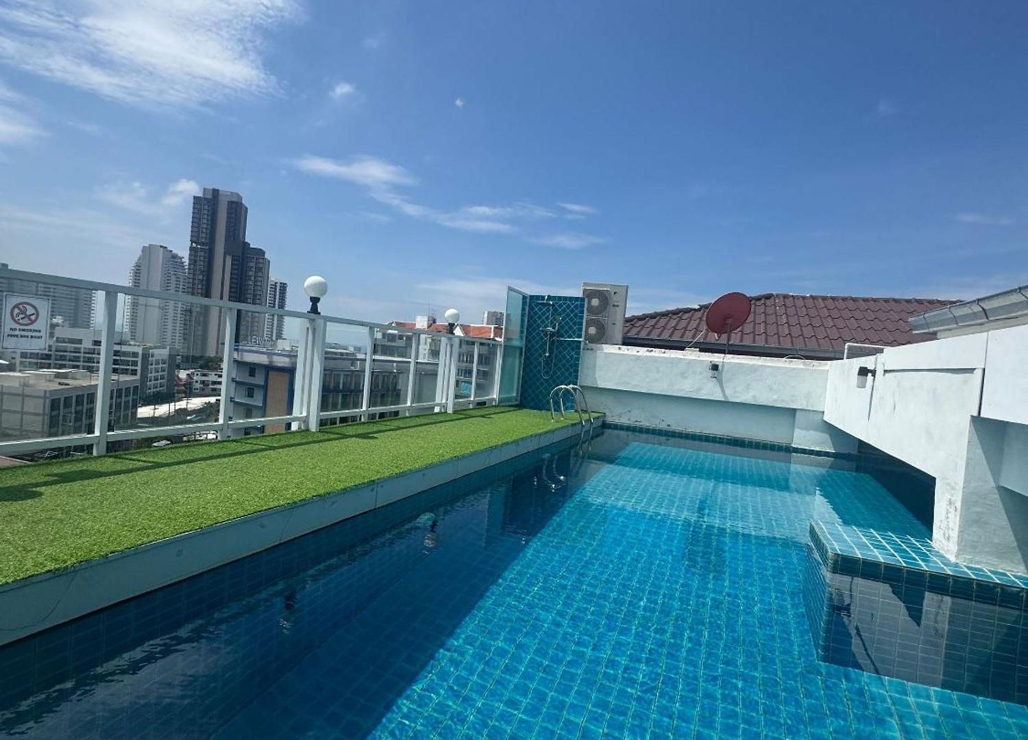 Luxury One Bedroom Pattaya-pratamnak