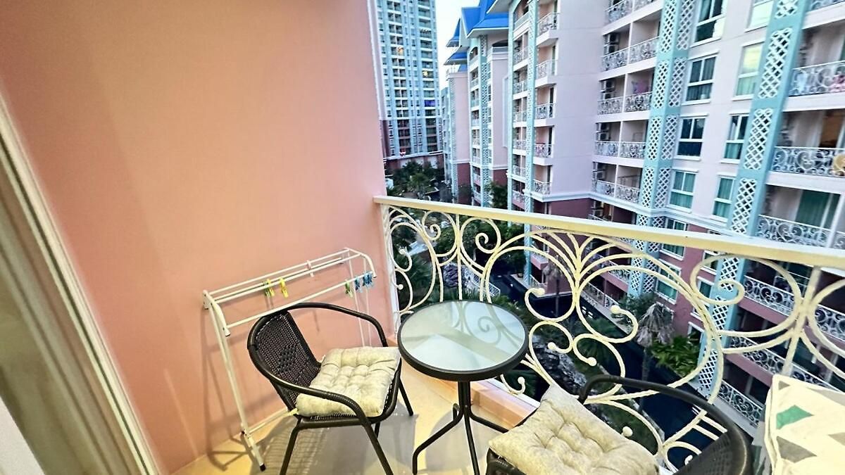 Grand Caribbean 1 Bedroom Pool View อพาร์ทเม้น Pattaya