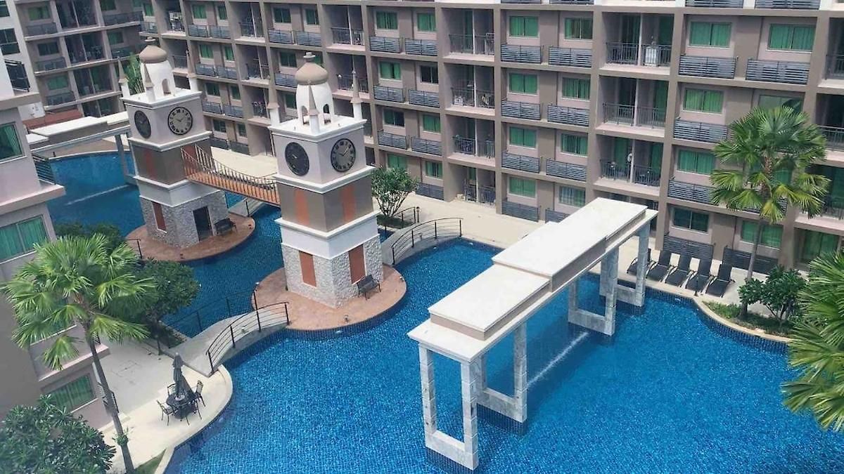 E01 Arcadia Boutique 2-bedroom Apartment, Big Tv, Netflix, Washer & Dryer อพาร์ทเม้น Pattaya