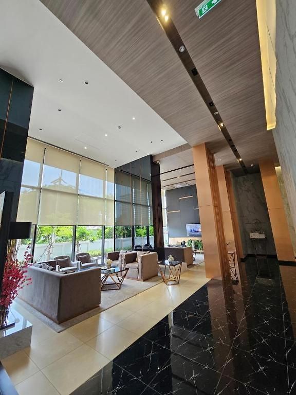 Luxury Sea View 1br Rooftop Infinity Pool & Gym *
