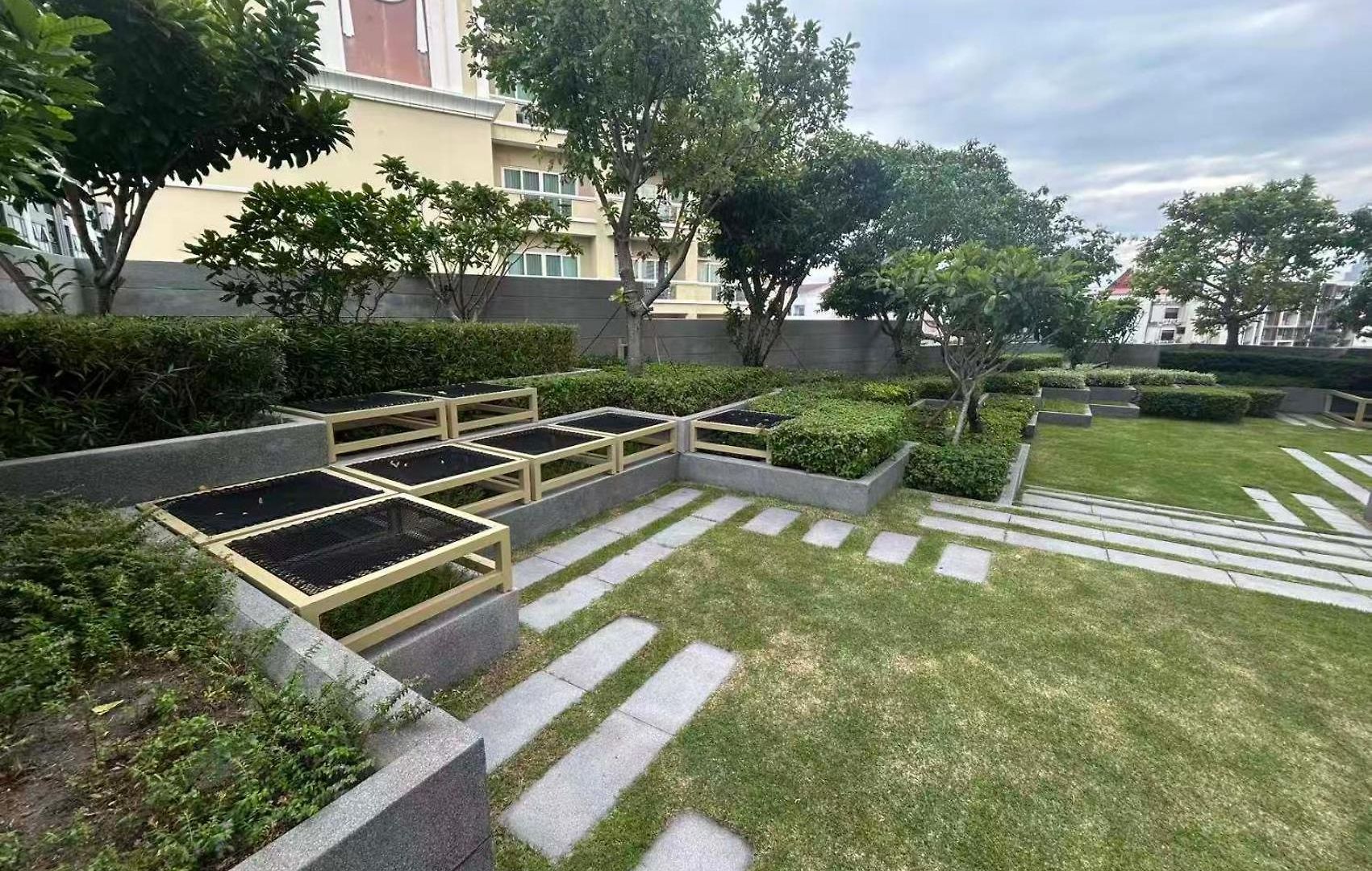 Apartment 芭提雅 市中心 Edge公寓预定 高层海景房 紧邻海滩步行街 28f *