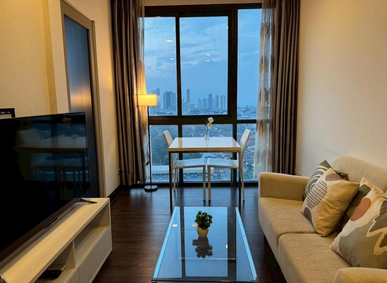 Posh Pattaya281 *