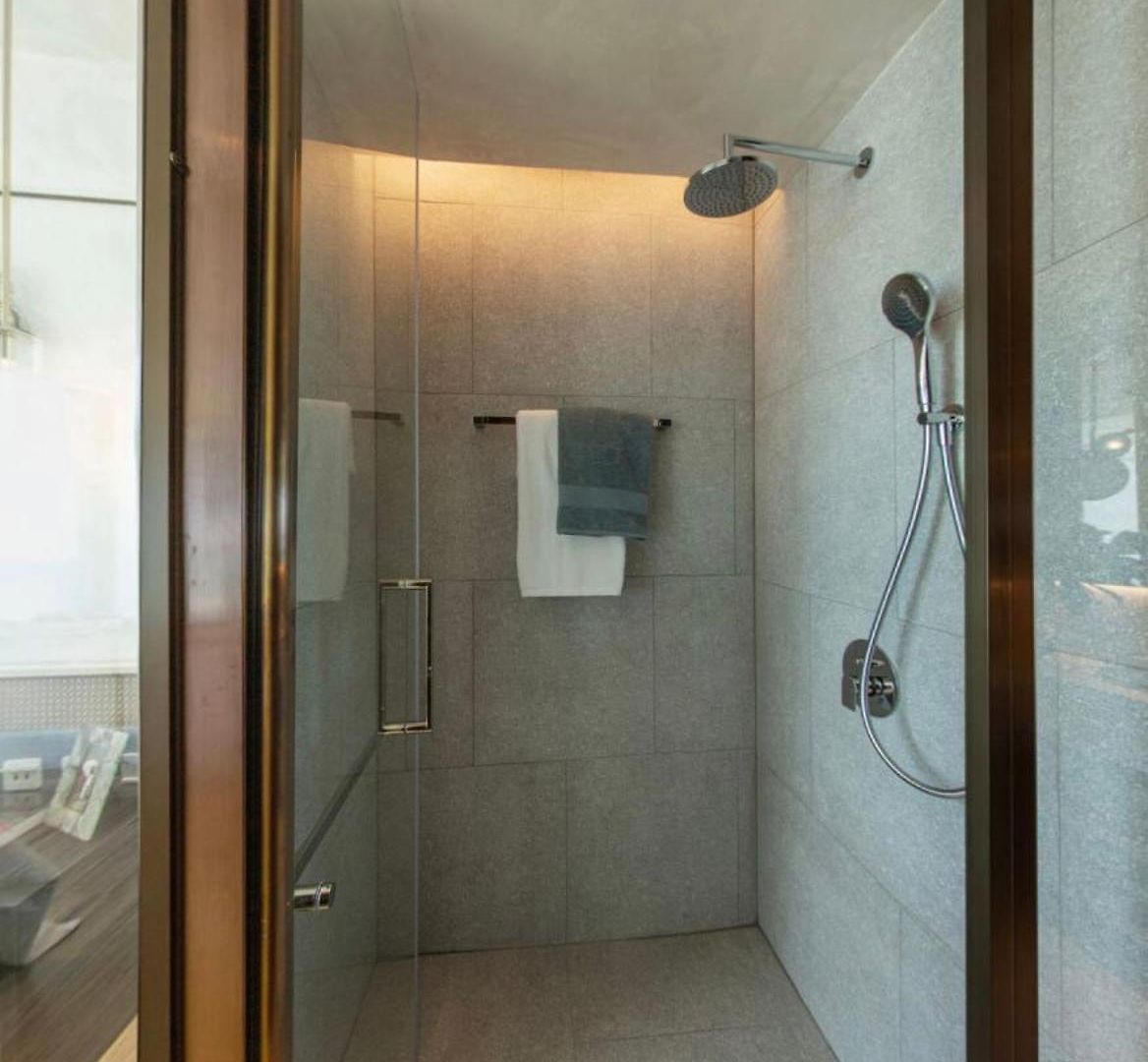 อพาร์ทเม้น Ultra-luxury Sea View At Arom