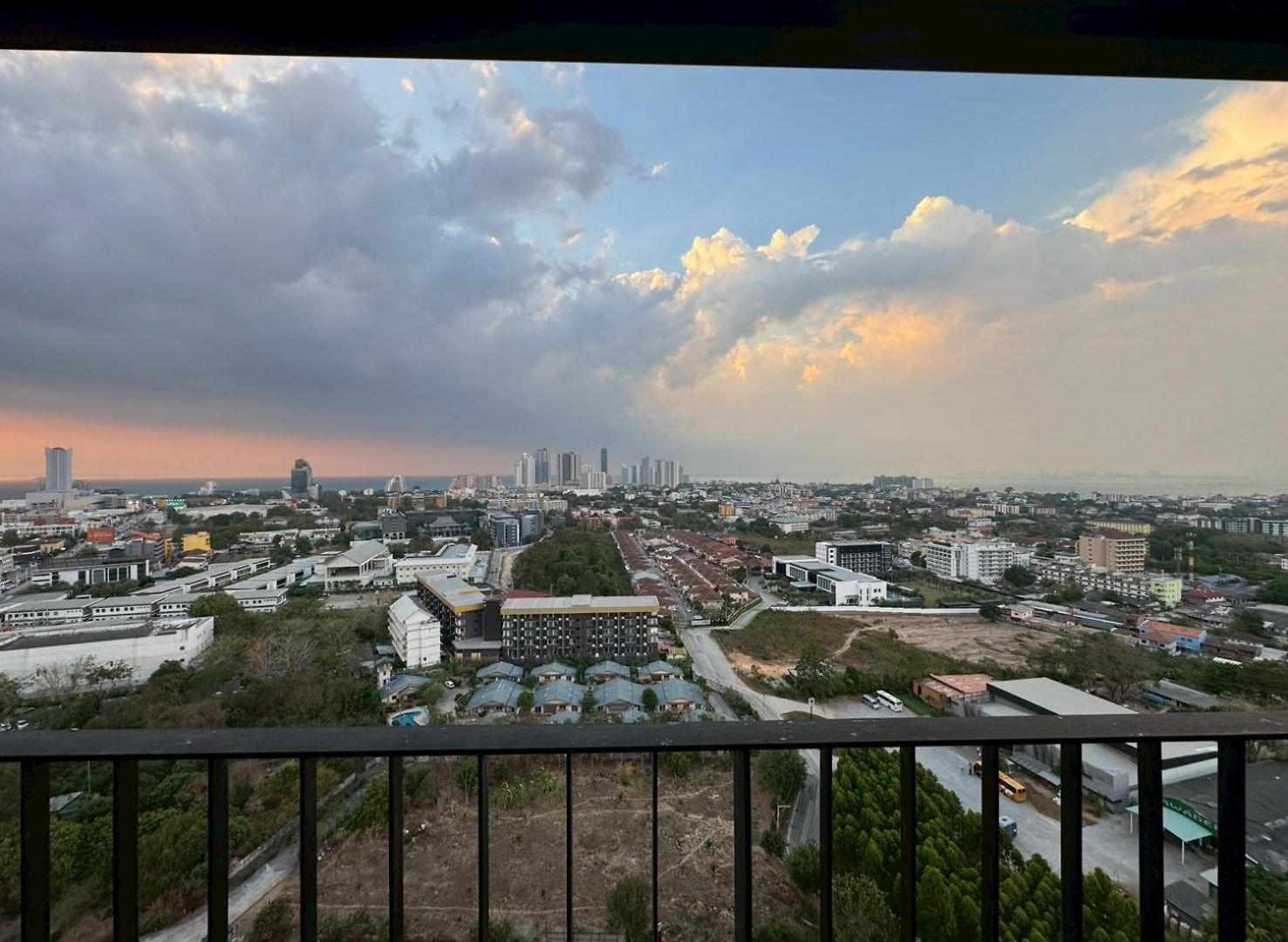 อพาร์ทเม้น Posh Pattaya281 Pattaya
