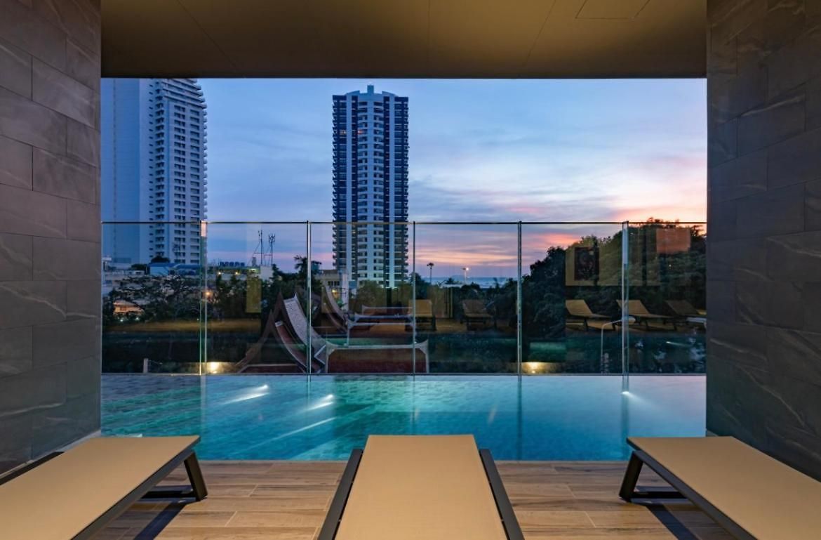 The Panora Pratamnak Luxury Sea View 1 Bdr Flat * Pattaya