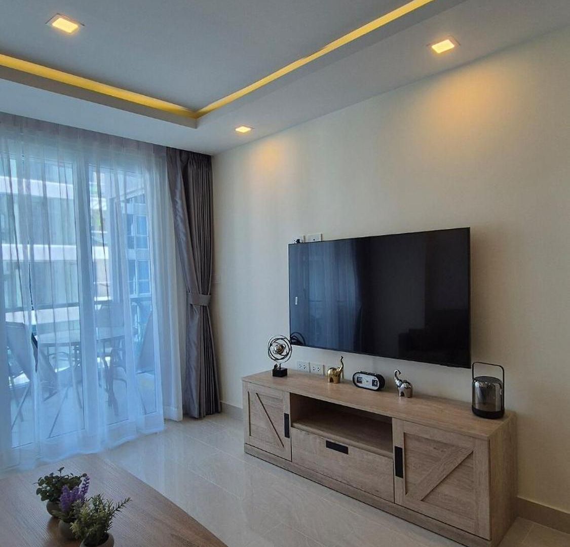 Grand Avenue D512 อพาร์ทเม้น *