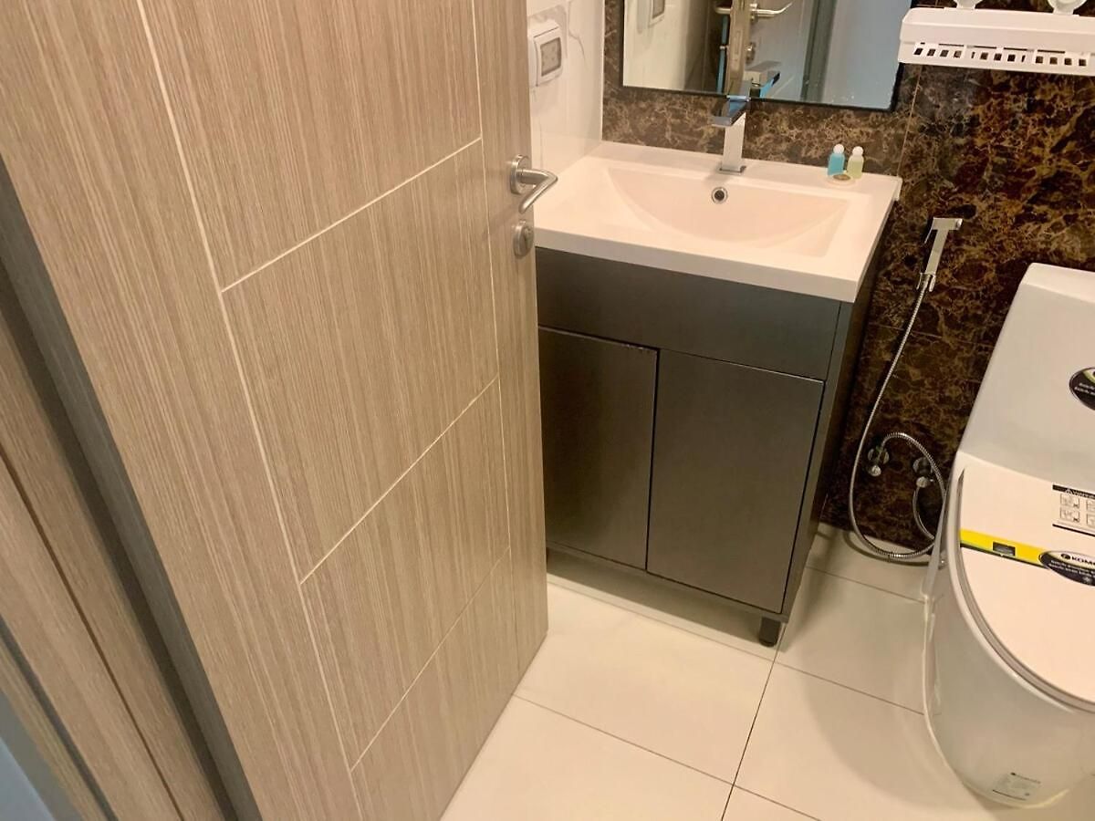 อพาร์ทเม้น E01 Arcadia Boutique 2-bedroom Apartment, Big Tv, Netflix, Washer & Dryer *