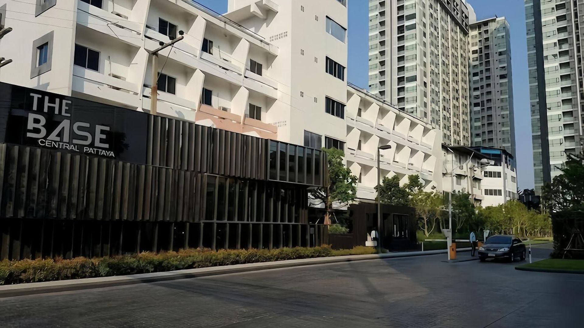 The Base * Pattaya