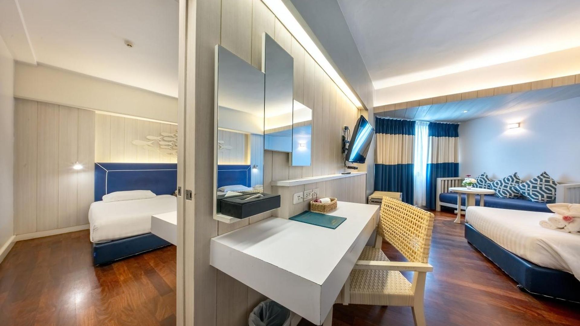 โรงแรม Jomtien Palm & - Family-friendly Pattaya