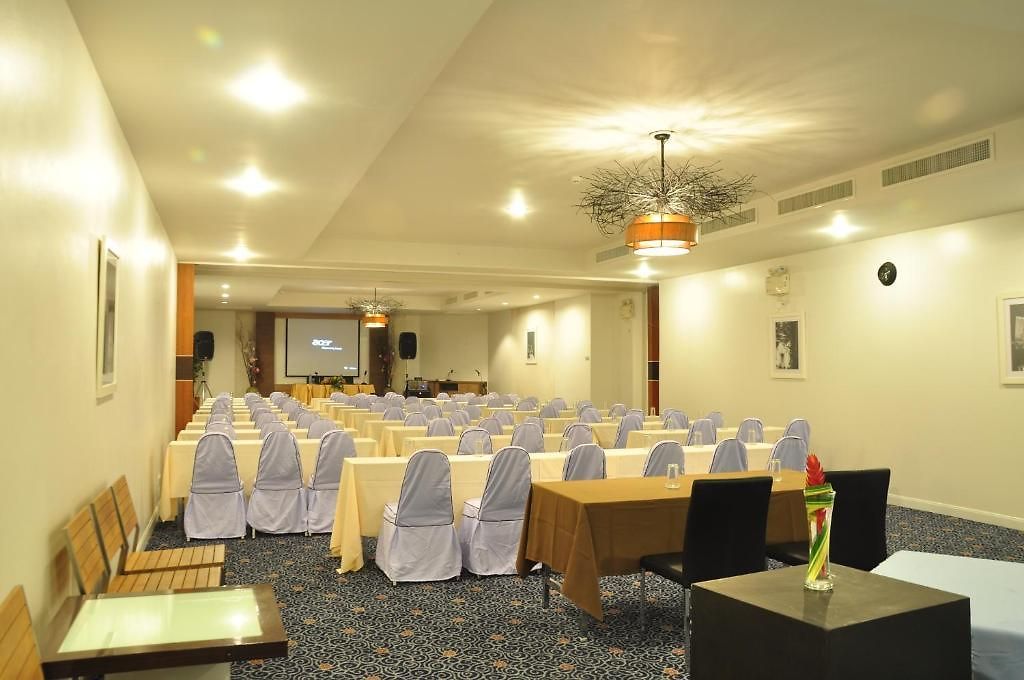 Flipper House - Sha Extra 3* Pattaya