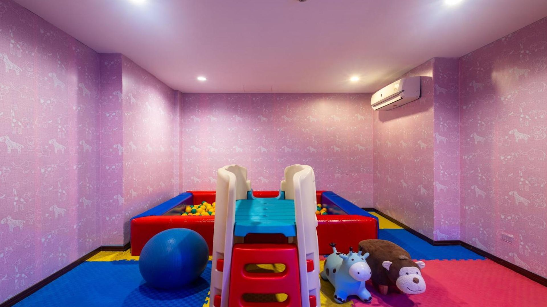 Journeyhub โรงแรม Pattaya