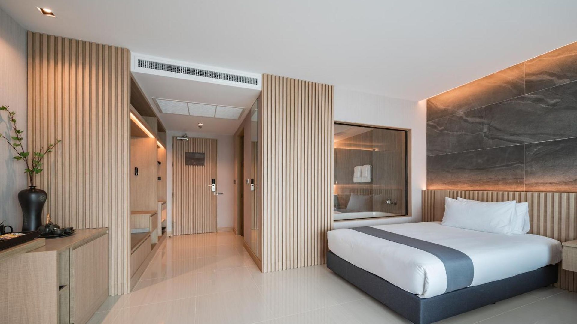 Hotel Mandarin Eastville, - Sha Extra