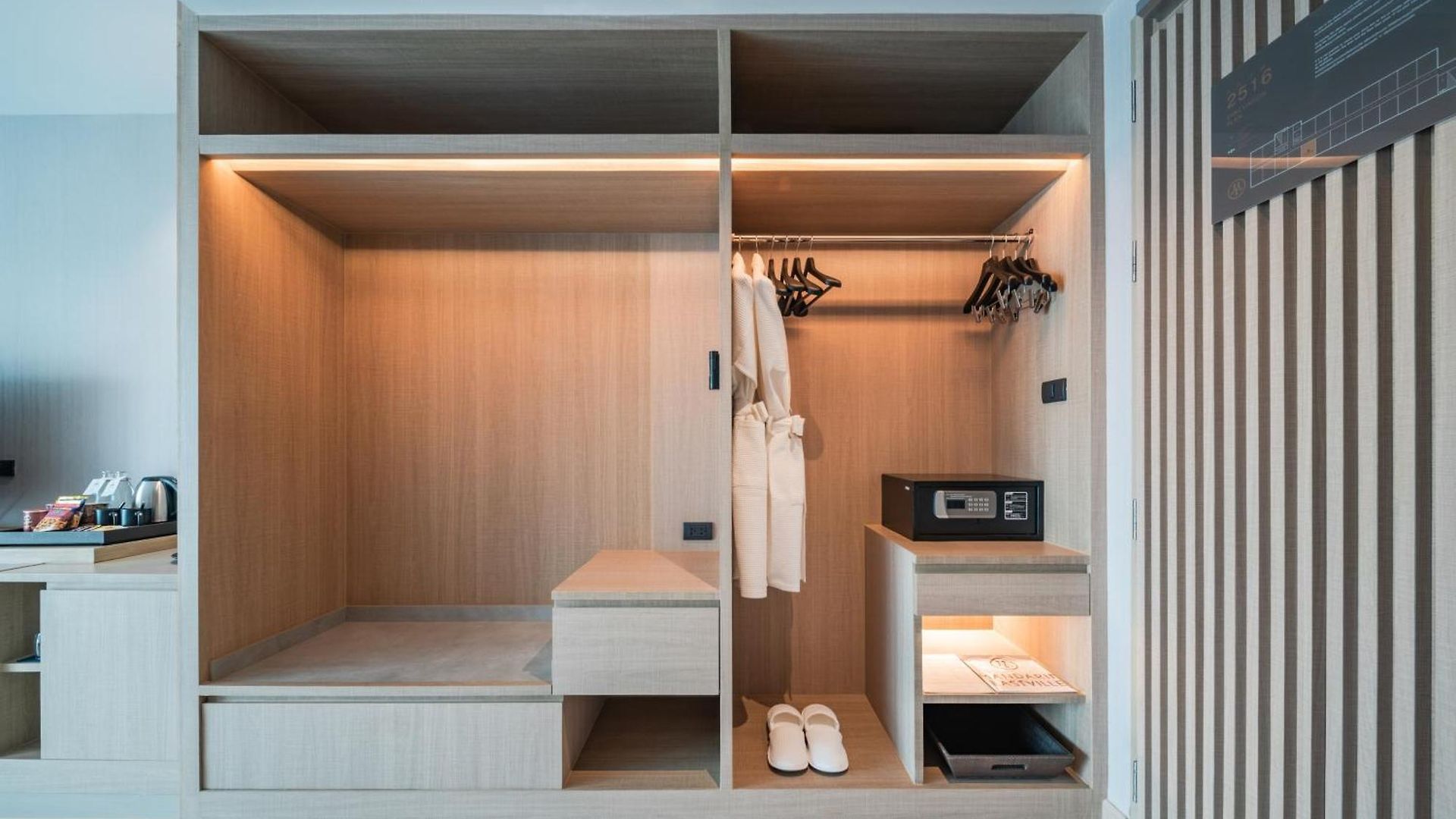 Mandarin Eastville, - Sha Extra 5*