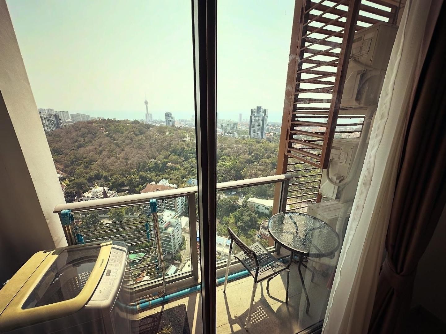 Unixx Seaview อพาร์ทเม้น Pattaya