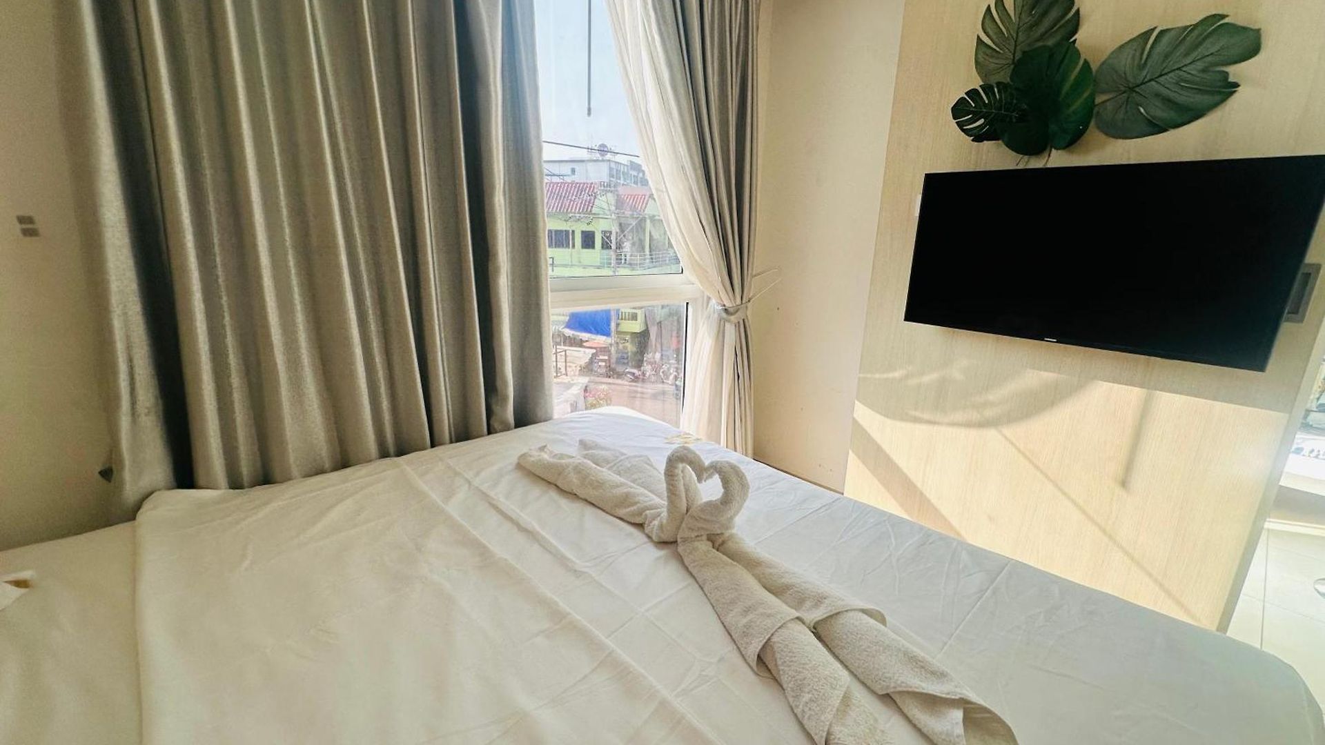 Center Luxurious Garden 2 Apartment Pattaya