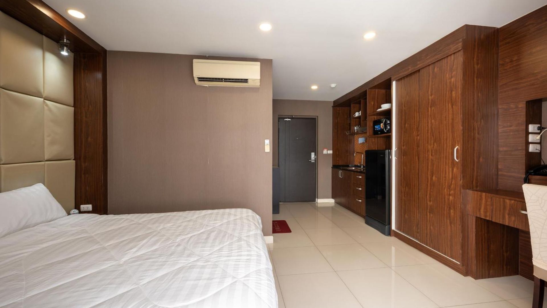 New Nordic Marcus 3 By Apartwell * Pattaya