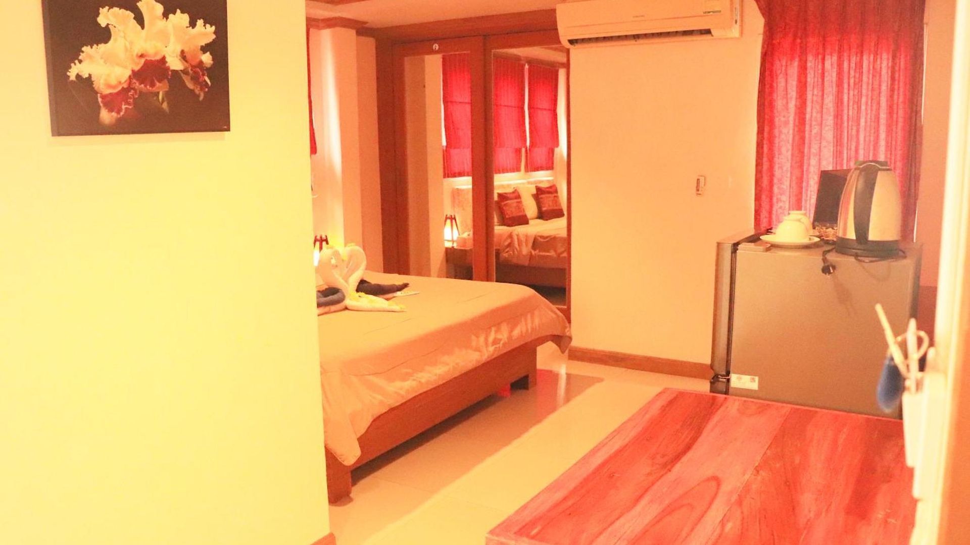 Rouge Service Apartments, Soi Buakhao โรงแรม Pattaya