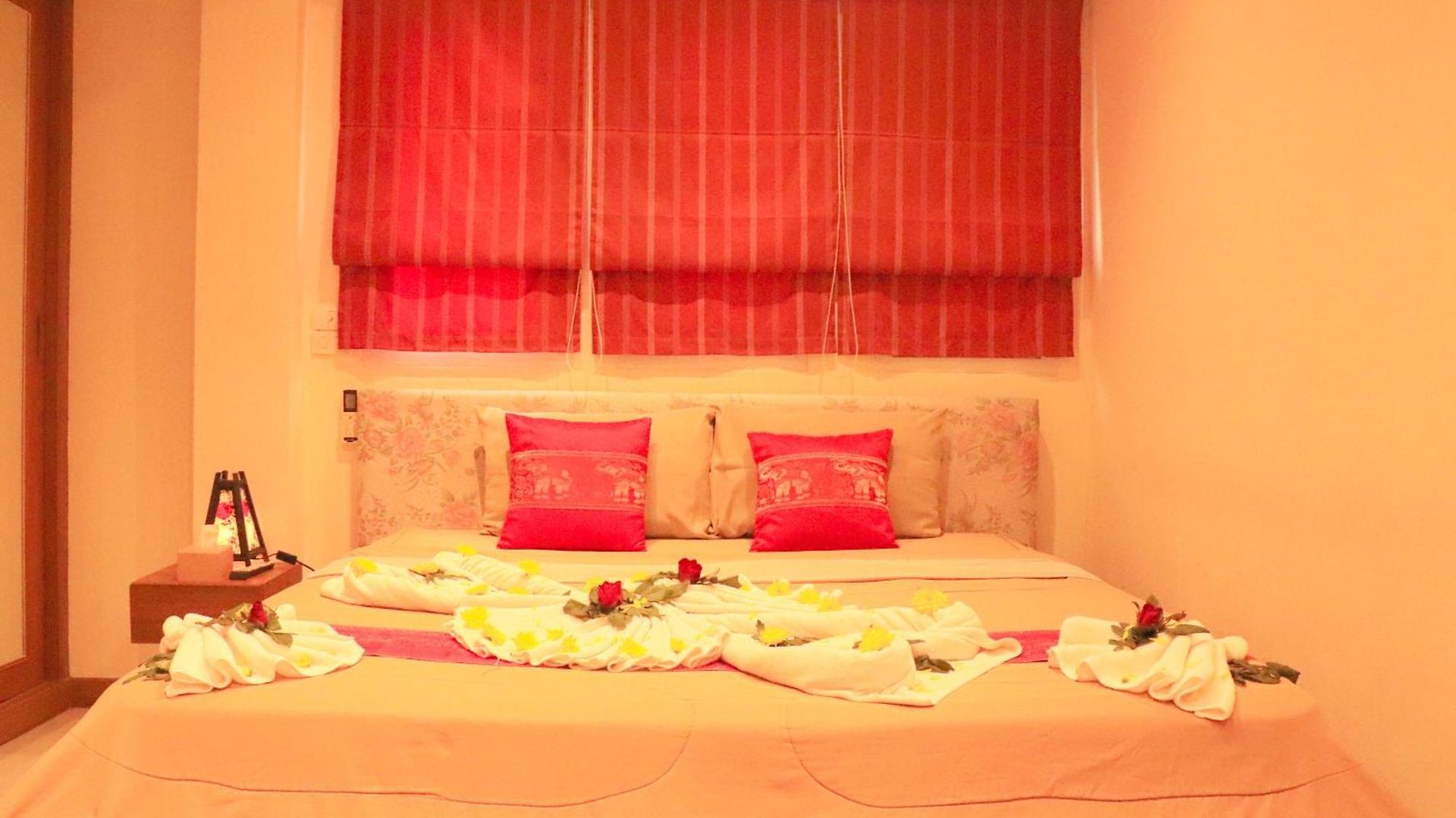 โรงแรม Rouge Service Apartments, Soi Buakhao Pattaya