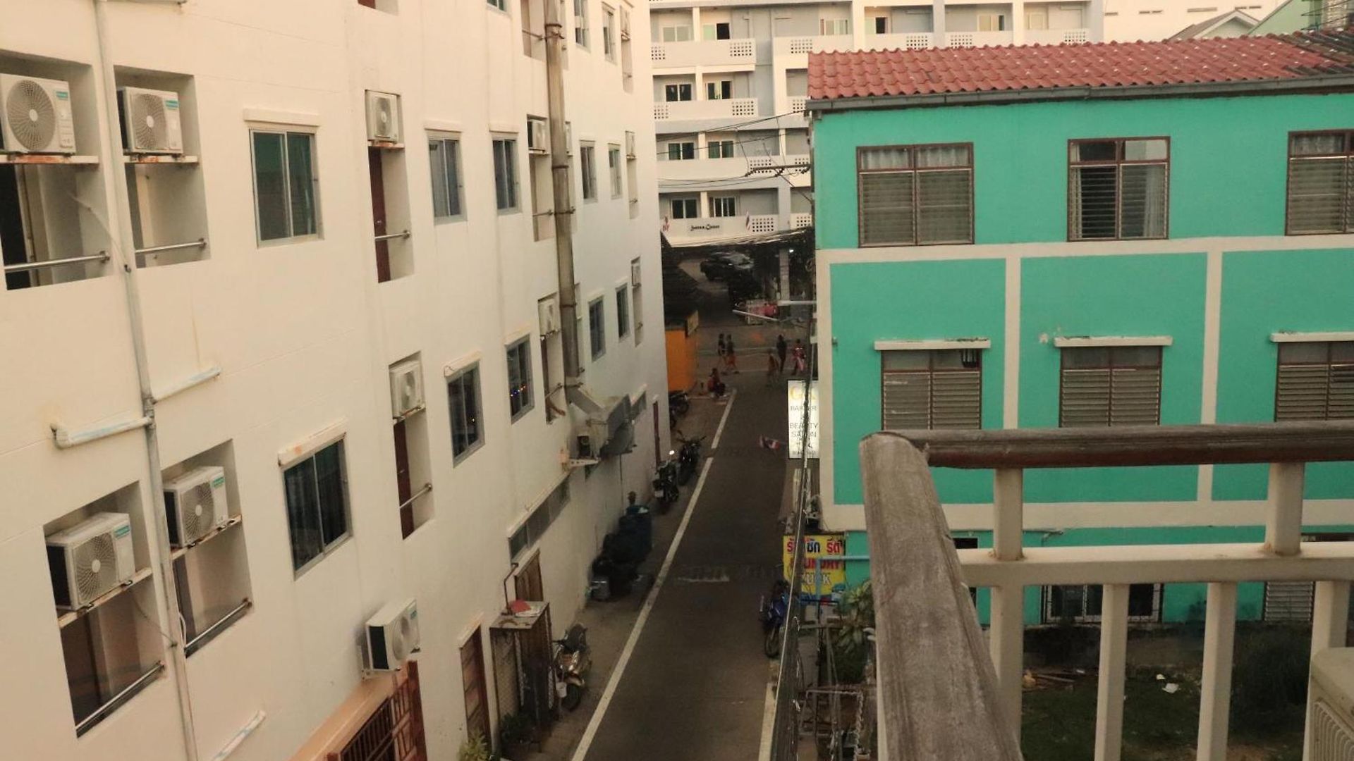 Rouge Service Apartments, Soi Buakhao Pattaya