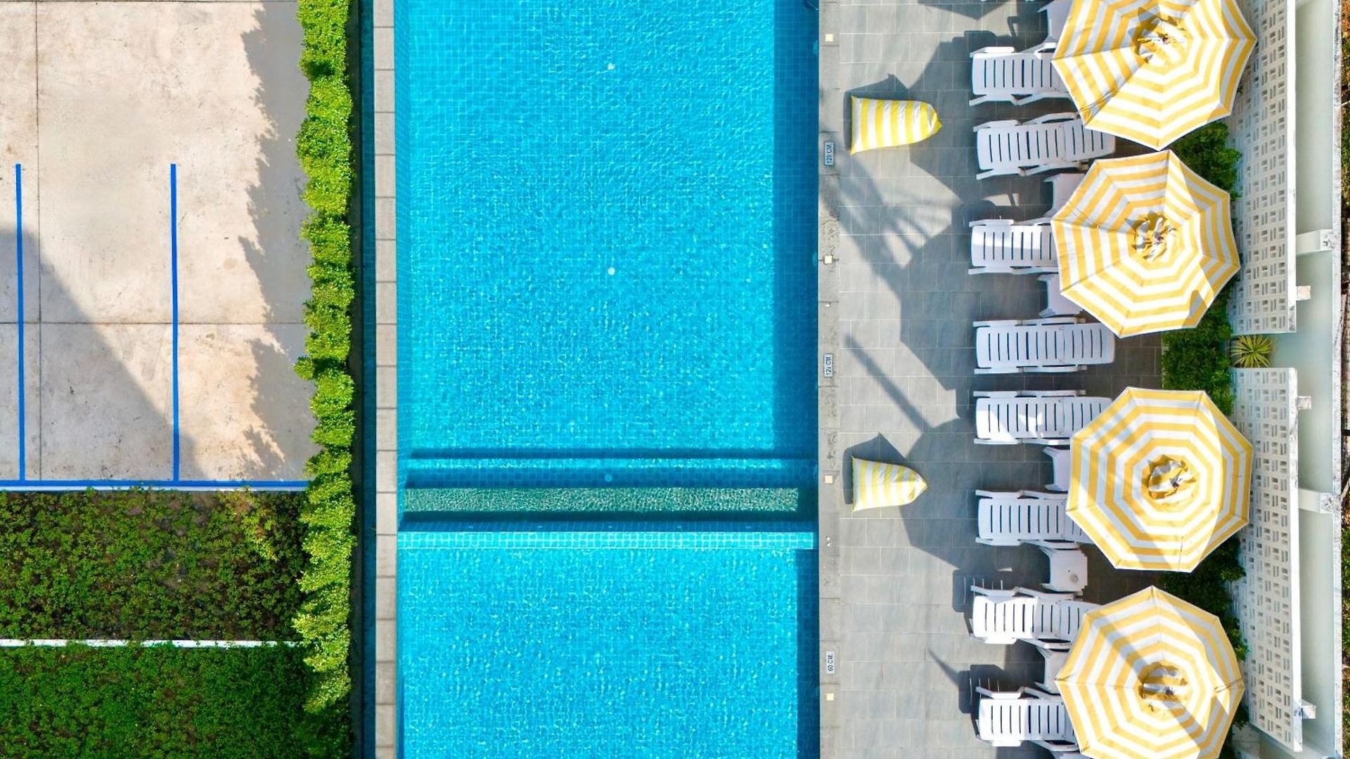 โรงแรม Fourium And Serviced Pattaya