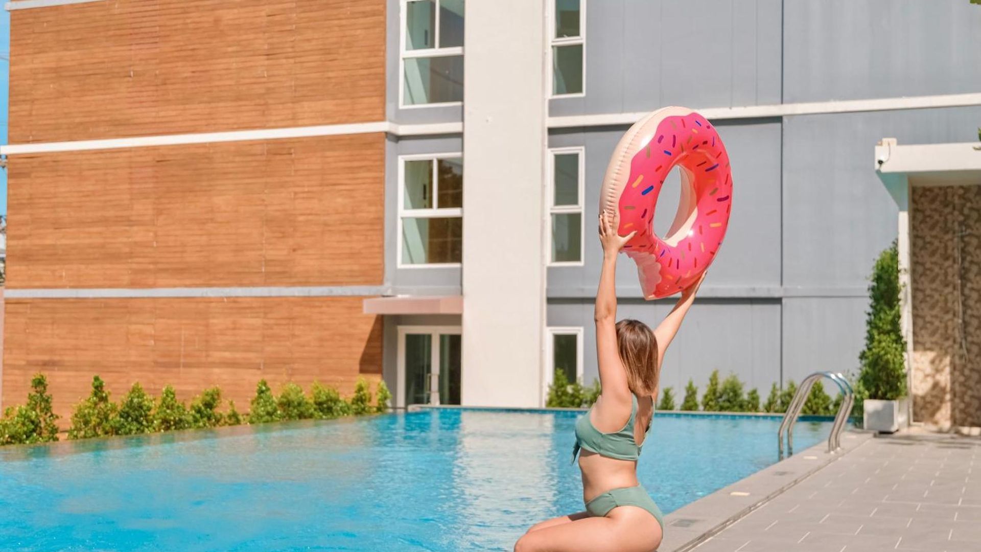 โรงแรม Fourium And Serviced Pattaya