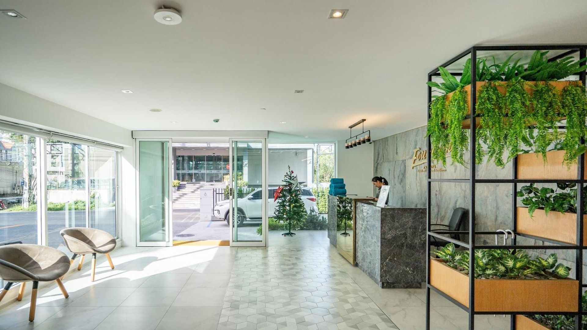Fourium And Serviced โรงแรม Pattaya