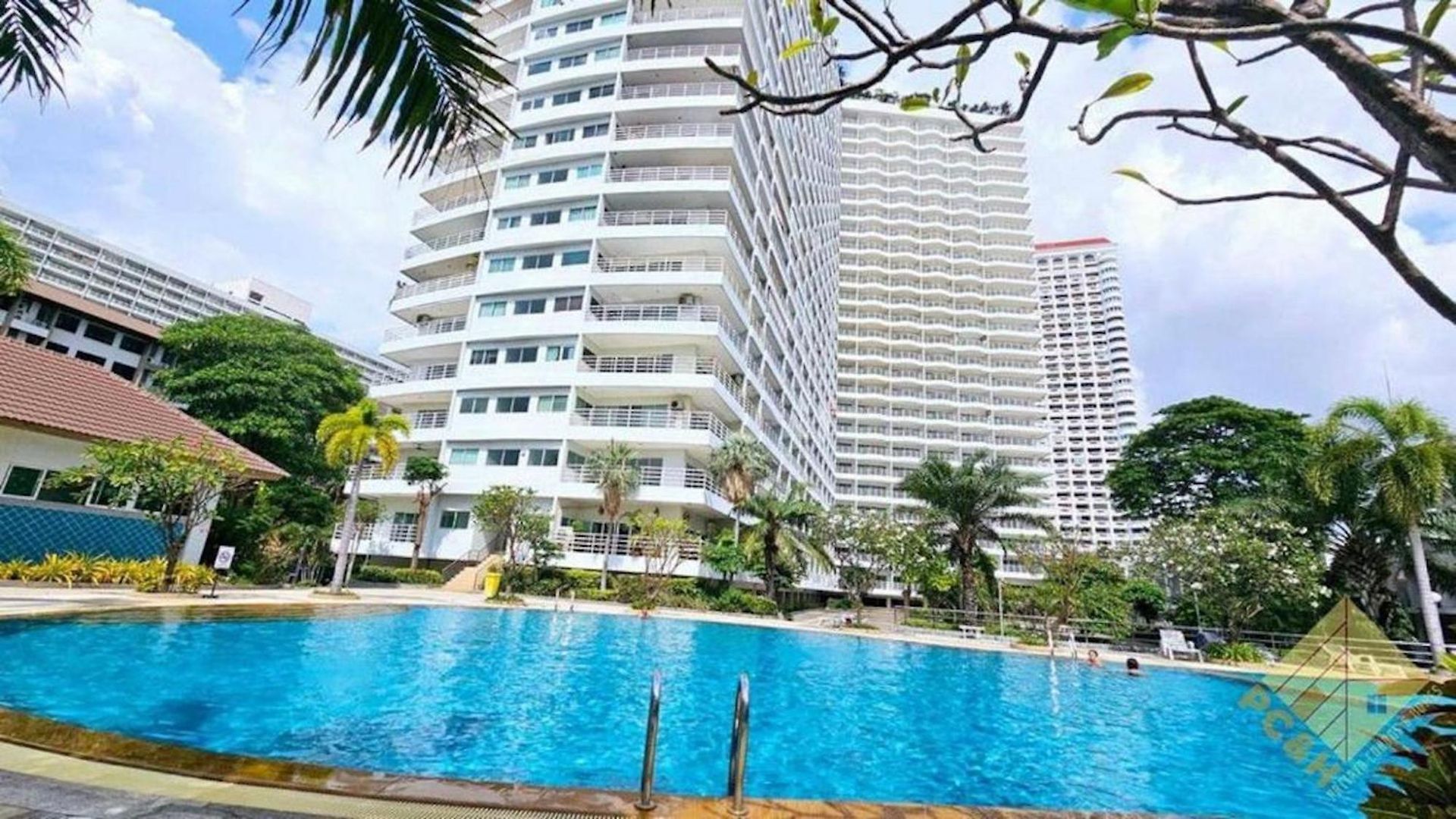 View Talay 7 - Luxury Beachfront & Panoramic Sea View Pattaya