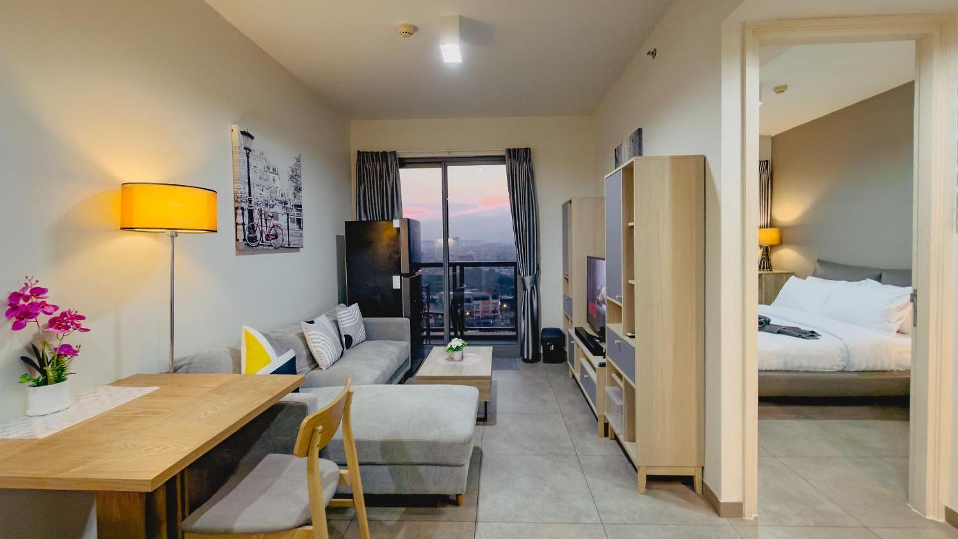 Skyline Serenity By Mountain Park