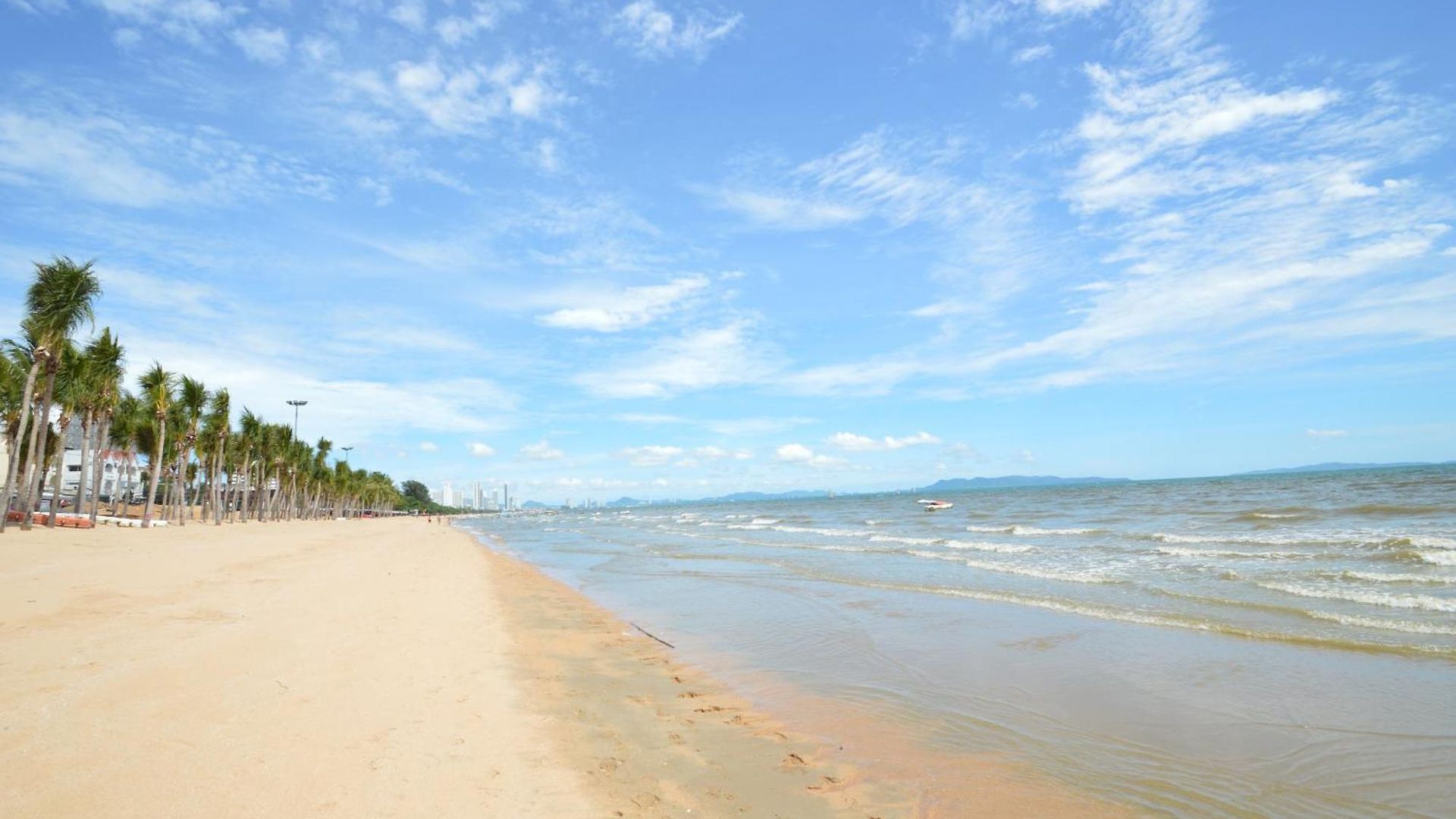 View Talay 7 - Luxury Beachfront & Panoramic Sea View Apartment