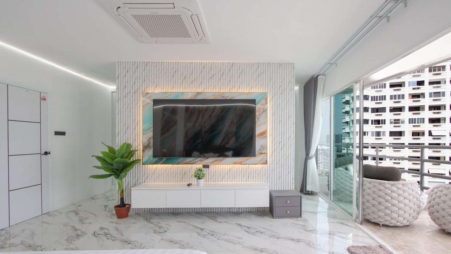 View Talay 7 - Luxury Beachfront & Panoramic Sea View * Pattaya